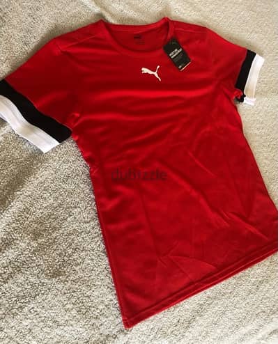 puma tshirt original size L  تيشرت بوما أورجينال رياضي بوليستر