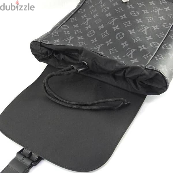 Louis Vuitton Authentic backpack  Saumur 4