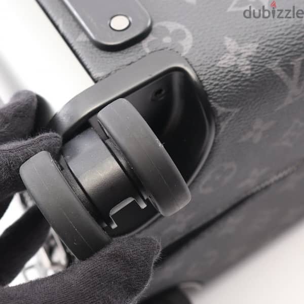 Louis Vuitton Horizon 55 Monogram Eclipse Black 4