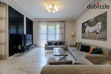 Daily Rent Duplex – Beverly Hills (Casa), Sheikh Zayed 4 BR – 3 Bathrooms – Modern Furnished – Private Entrance – Private Garden with Outdoor Seating