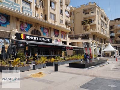 للايجار لكافة الانشطه التجاريه والاداريه محل ارضى 40م متشطب