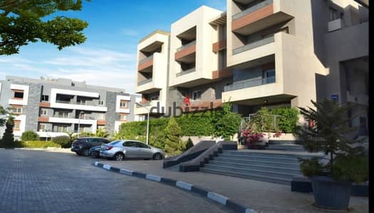 شقة استلام فوري للبيع امام بيفيرلي هيلز - Zayed Regency el Sheikh Zayed
