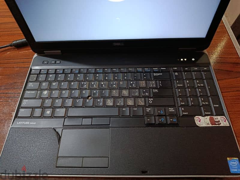 Laptop Dell Latitude e6540 برجاء قراءه الاعلان جيدا 5
