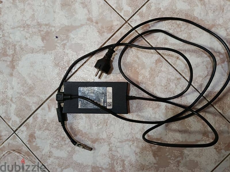 Laptop Dell Latitude e6540 برجاء قراءه الاعلان جيدا 9