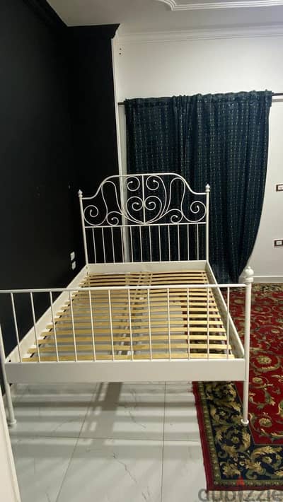 سرير ايكيا leirvik bed مع مرتبة انجلندر فيكتوريا سوست منفصلة
