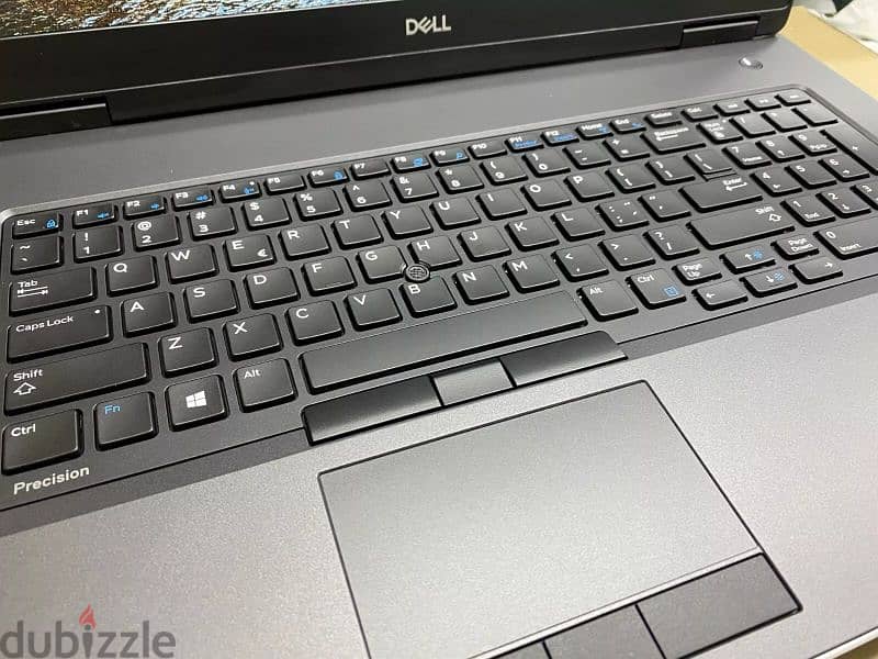 Dell Precision 7740 Workstation 3