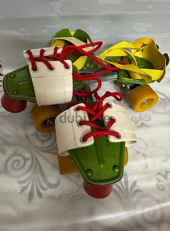 metal roller skates 2