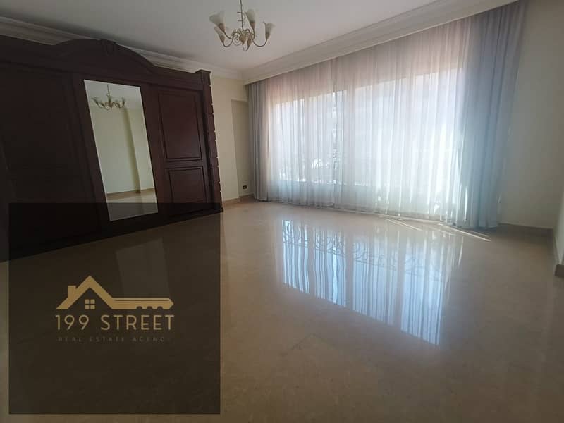 6 Bedrooms 650 sq.M Apartment for rent 143,000 EGP in Sarayat El Maadi, Maadi