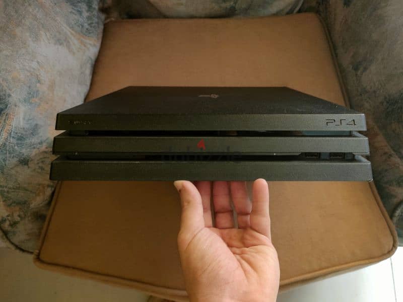 Playstation 4 pro 1