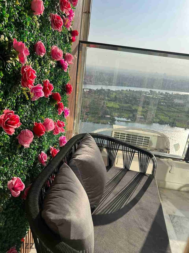 4 Bedrooms 400 sq.M Apartment for rent 60,000 EGP in Corniche El Maadi, Maadi