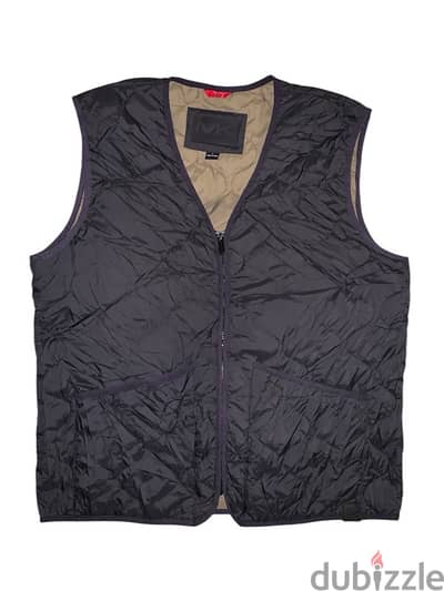 MK quilted gilet for men,used like new,large ,width 59cm,length 67cm