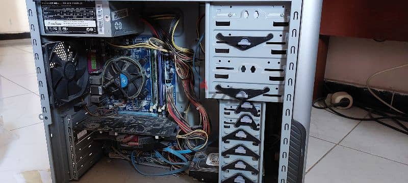 PC للبيع 3