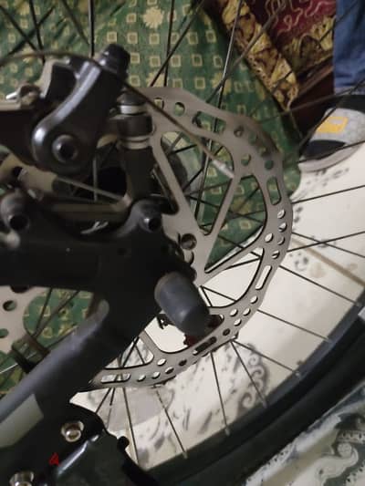 عجله trinx m136 pro