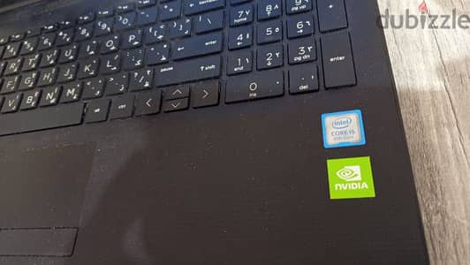 لابتوب hp معالج  i5 8th gen جيل ثامن مواصفات تقبل ويندوز 11