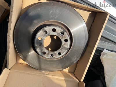 طنابير امامي ستروين C5 2021