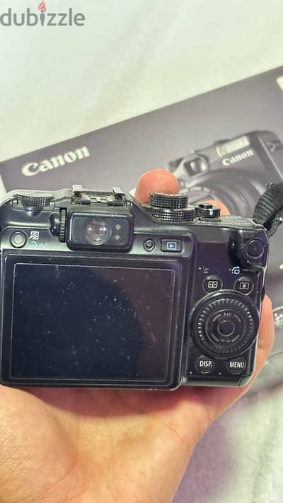 Canon Powershot G10 مستعمله بكل مشتملاتها بدون شاحن