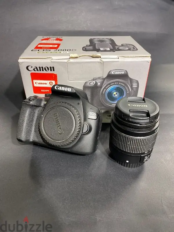 Camera Canon 2000D