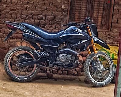 موتوسيكل بنيلي vlx