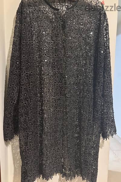 dark gray elegant top