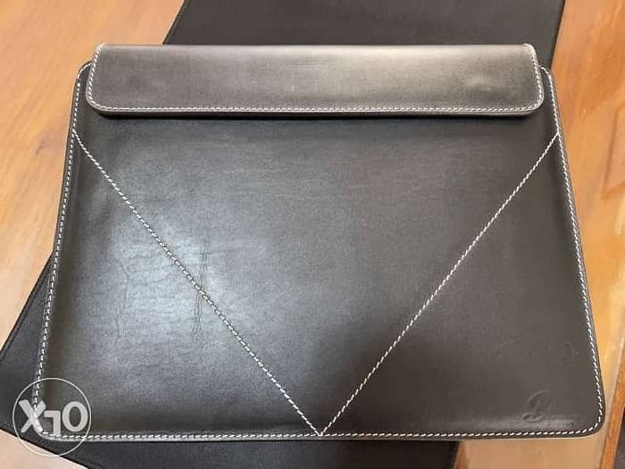 MacBook Genuine Leather Sleeve جراب جلد طبيعي للماكبوك 4