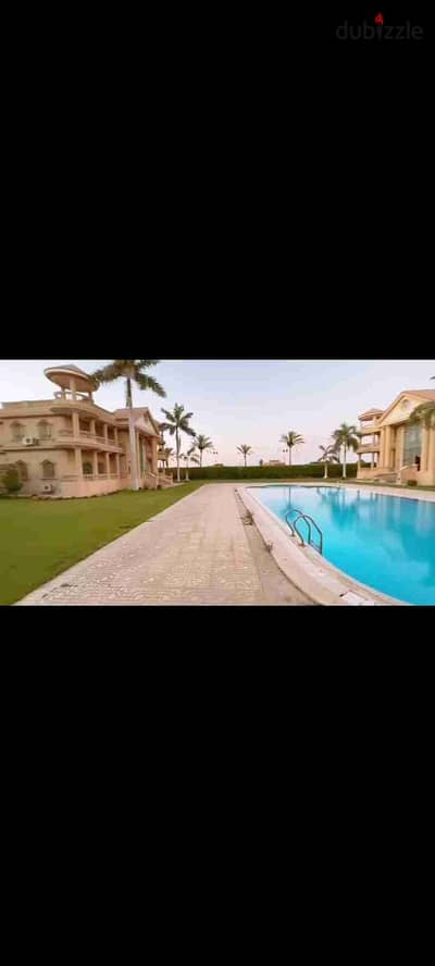 8 Feddans House for Sale in Obour City with a Single Wall