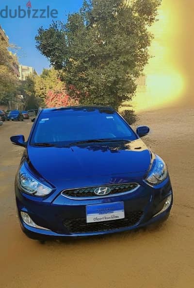 اكسنت 2025 للإيجار