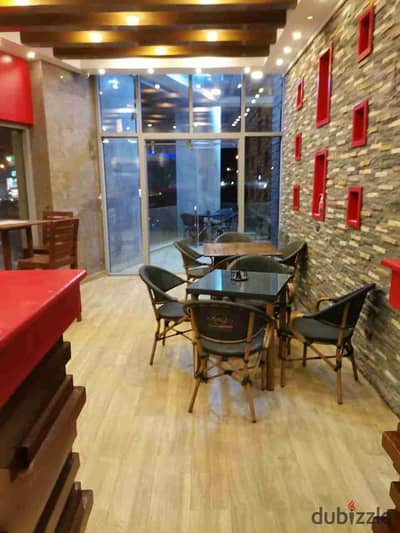 مطعم بمعدات جديده للايجار