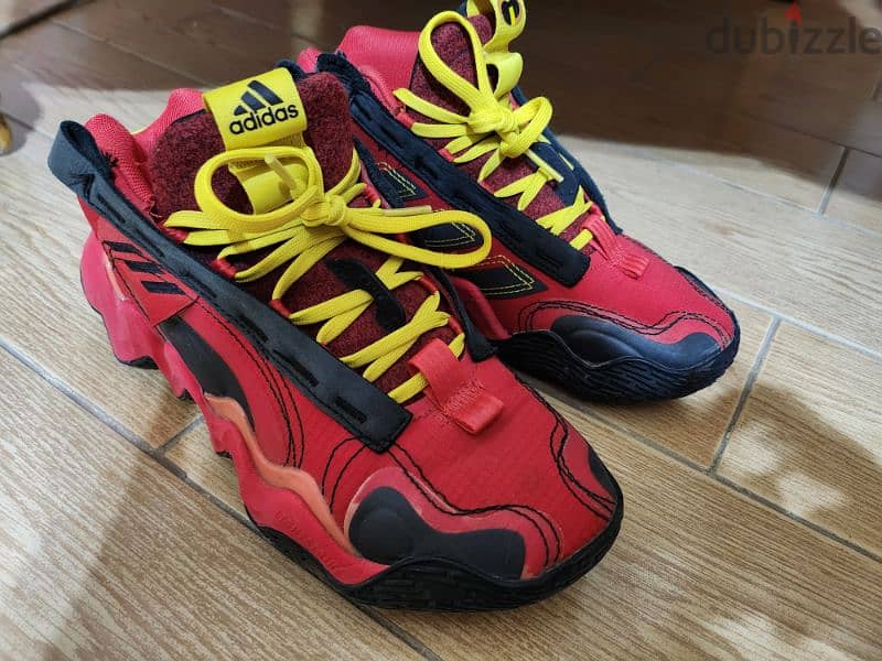 adidas original Size 37,3 10