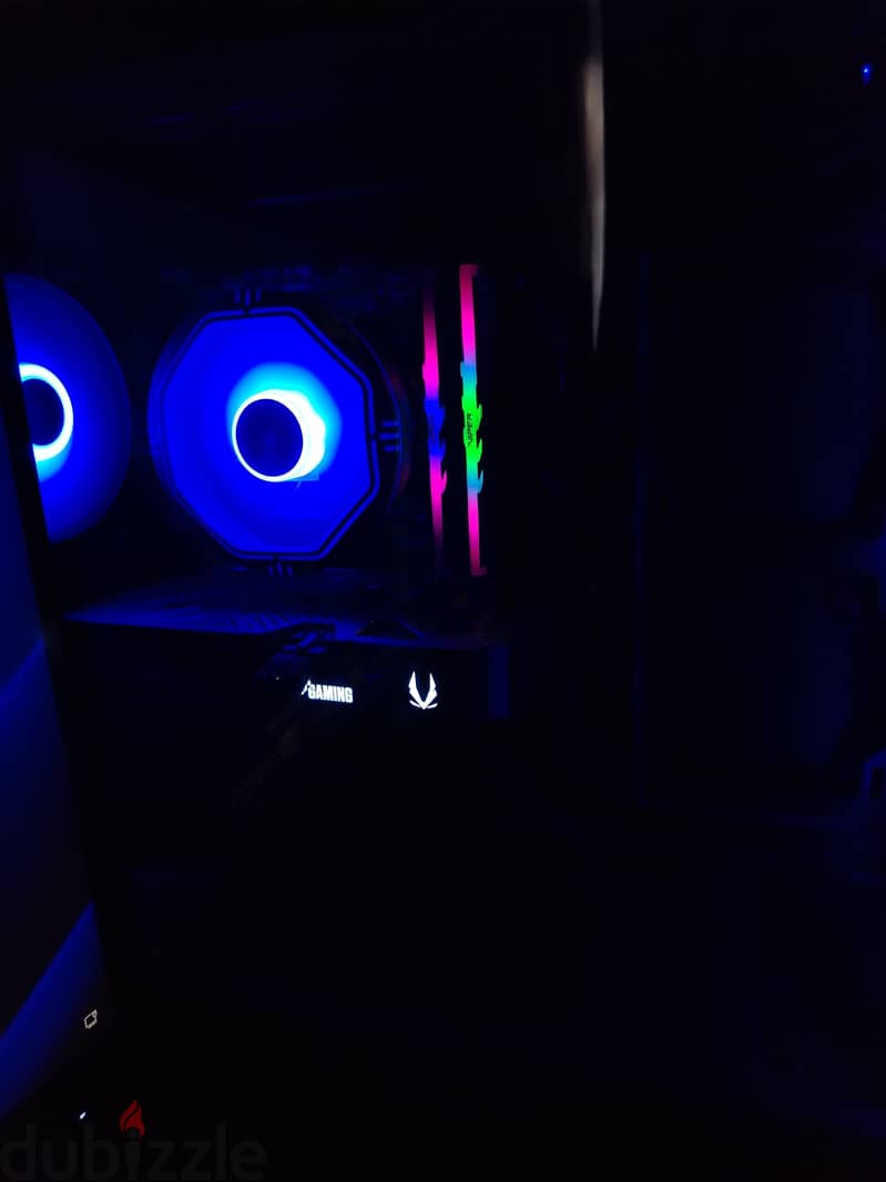 RTX5070 Nividia 12GB 10