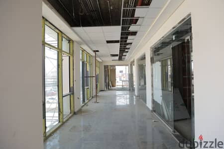 عيادة طبيه مجهزة بالكامل تسليم فوري بمدينه الشروق