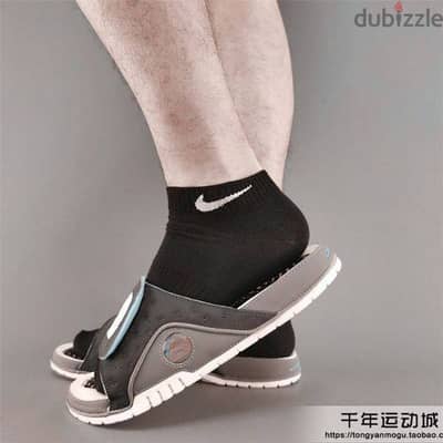 12شراب Nike