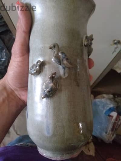 قطعة فنية تجمع بين الأصالة والجمال الطبيعي.