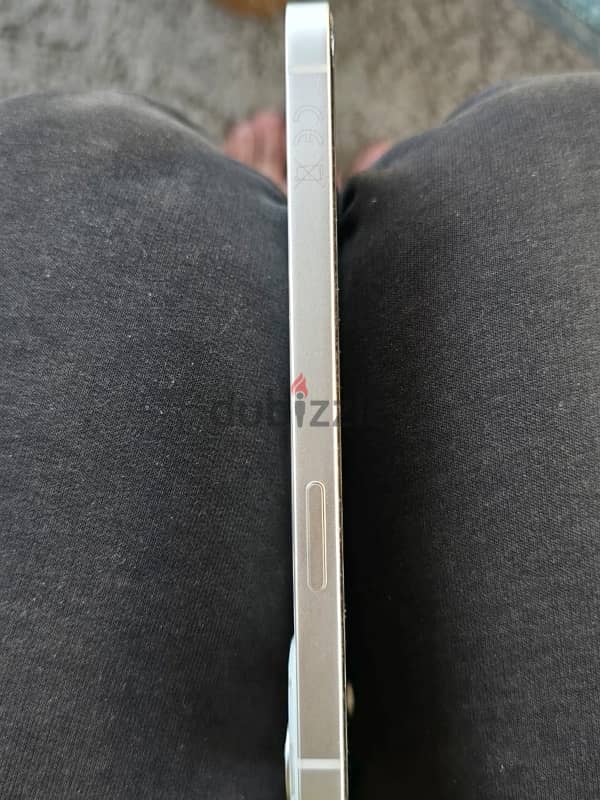 iPhone 13 pro قابل للبدل 4