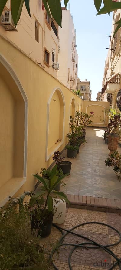 1,100-square-meter villa for sale in the First District, Fifth Settlement.