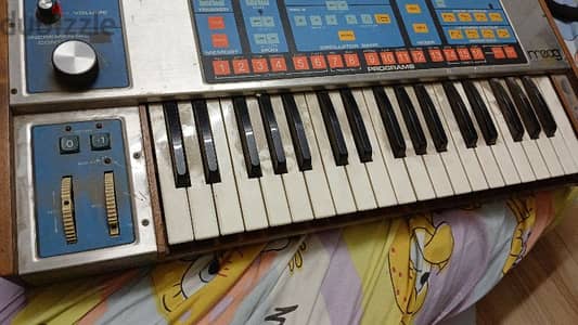 Moog Source Analog Synthesizer