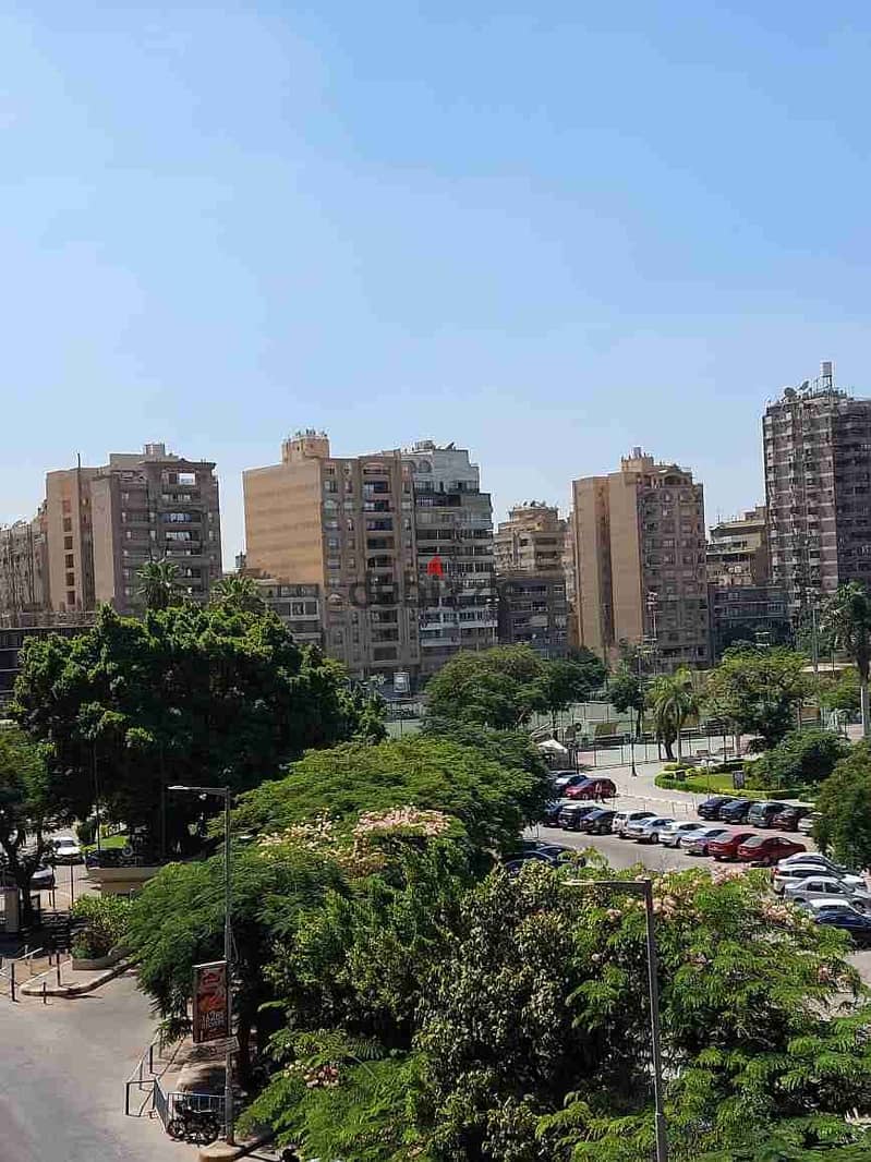 3 Bedrooms 220 sq.M Apartment for rent 65,000 EGP in الدقى، الجيزة
