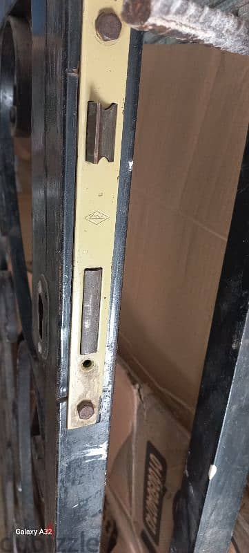 باب حديد 265طول ×125 عرض