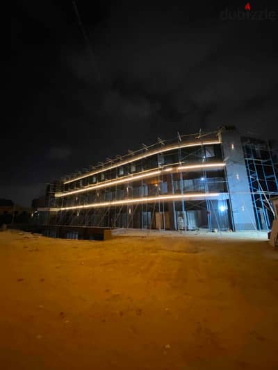 محل مميز للإيجار في التجمع الخامس النرجس فيلات One7Mall