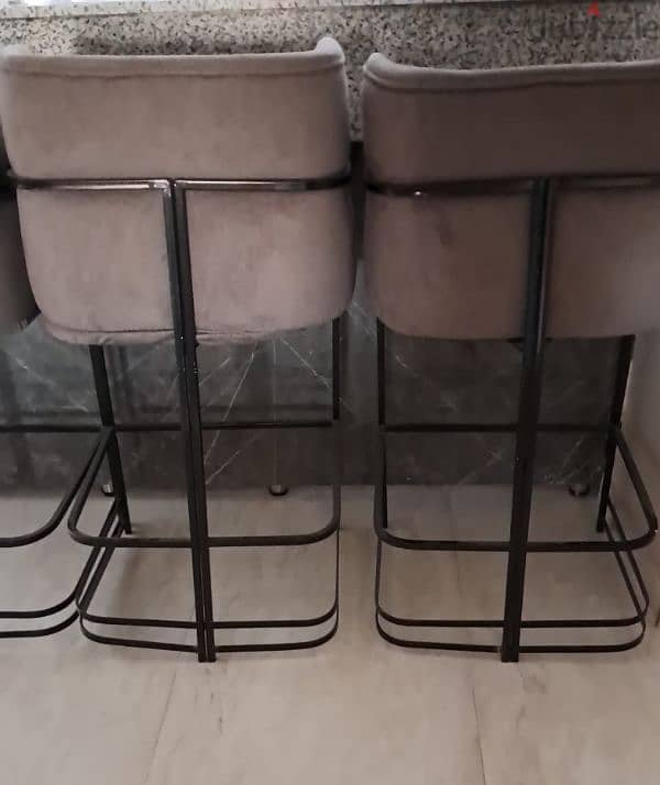 bar chair 3