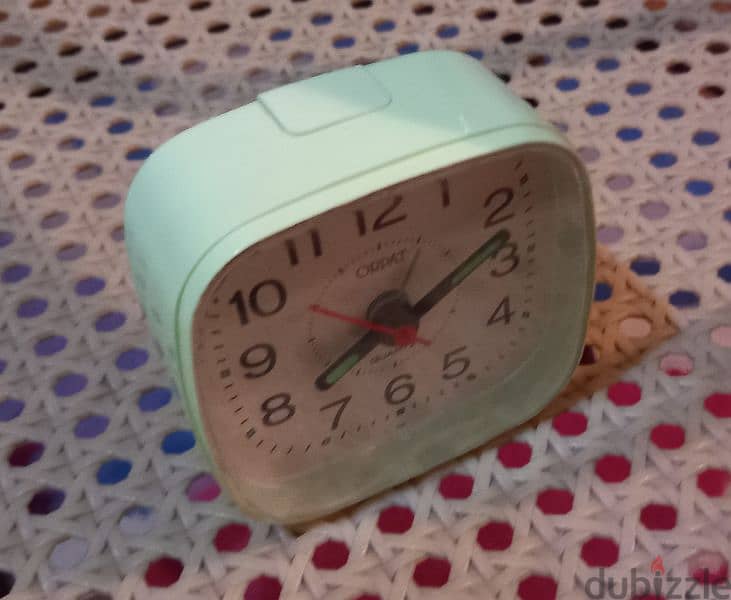 Orpat Beep Alarm Clock, model TBB-137. 4