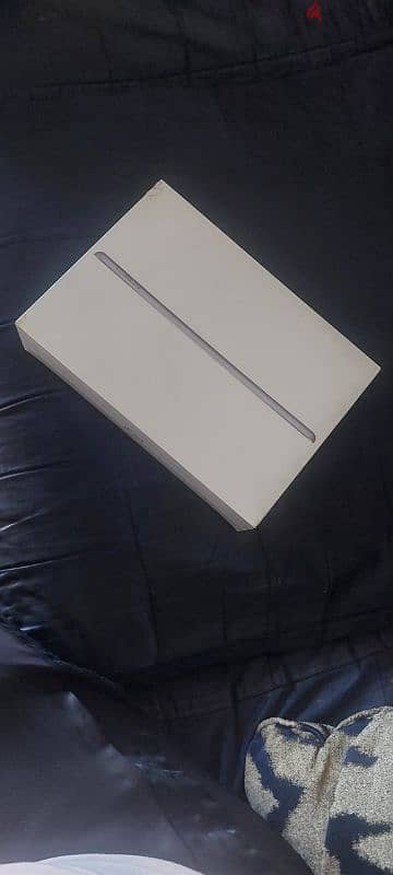 IPad - 6th generation- brand new 4