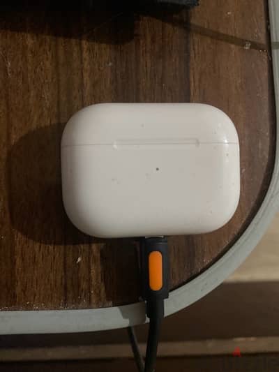 aipods pro 1 lightning
