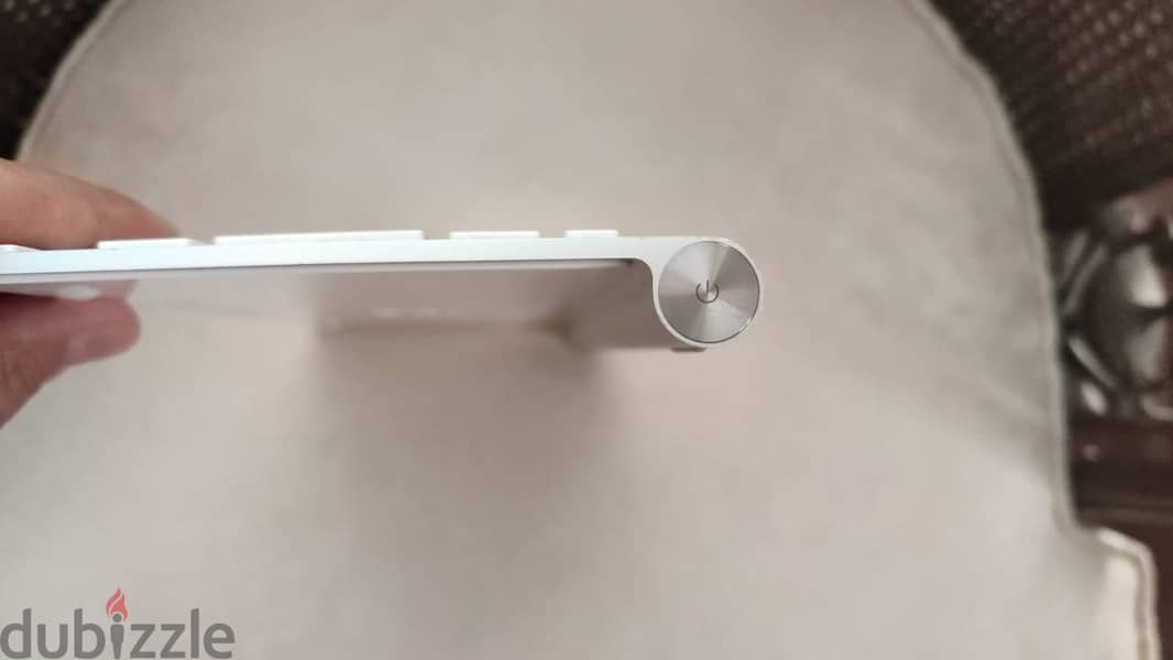 Apple Wireless Keyboard 1