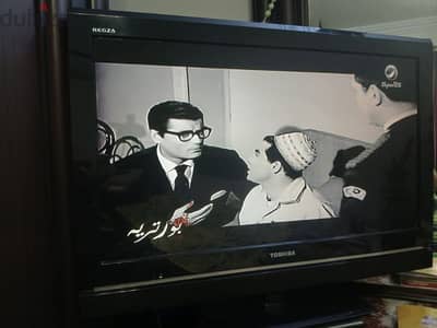 lcd توشيبا حاله ممتازه