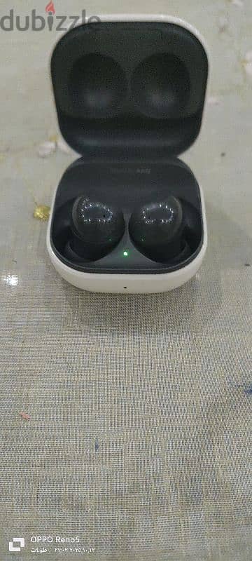 air pods