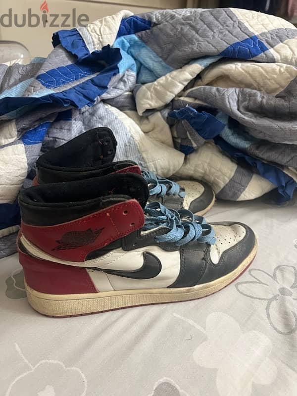 RED NIKE AIRJORDAN\ADDIDAS NOVA\ADDIDAS SHOES 1