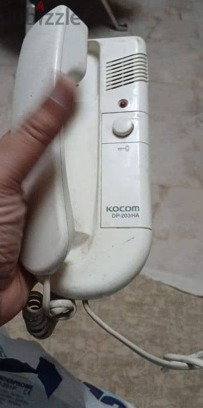 سماعة انتر كم