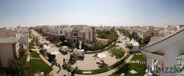 شقة متشطبة استلام فوري بالتقسيط لاطول فترة في اكتوبر قريبة من مول العرب