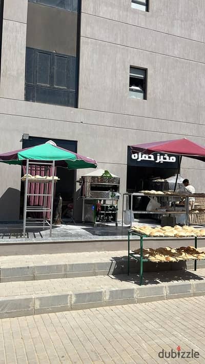 محل متأجر معروض للبيع بعائد ايجاري فوري10% في مدينة الشروق