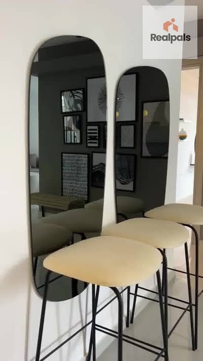للبيع شقة 3 غرف و موقع مميز للبيع في كومباوند بلوم فيلدز المستقبل سيتي Bloomfields El Mostakbal city